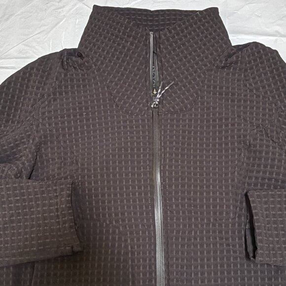 LULULEMON Water-Repellent Grid Fleece Hiking Sz 10 Jacket in Black - Picture 3 of 7